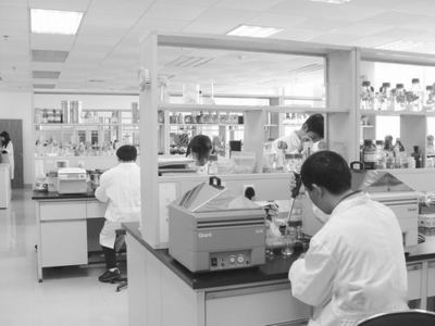 廣西科學院以科技創新支撐地方經濟轉型發展